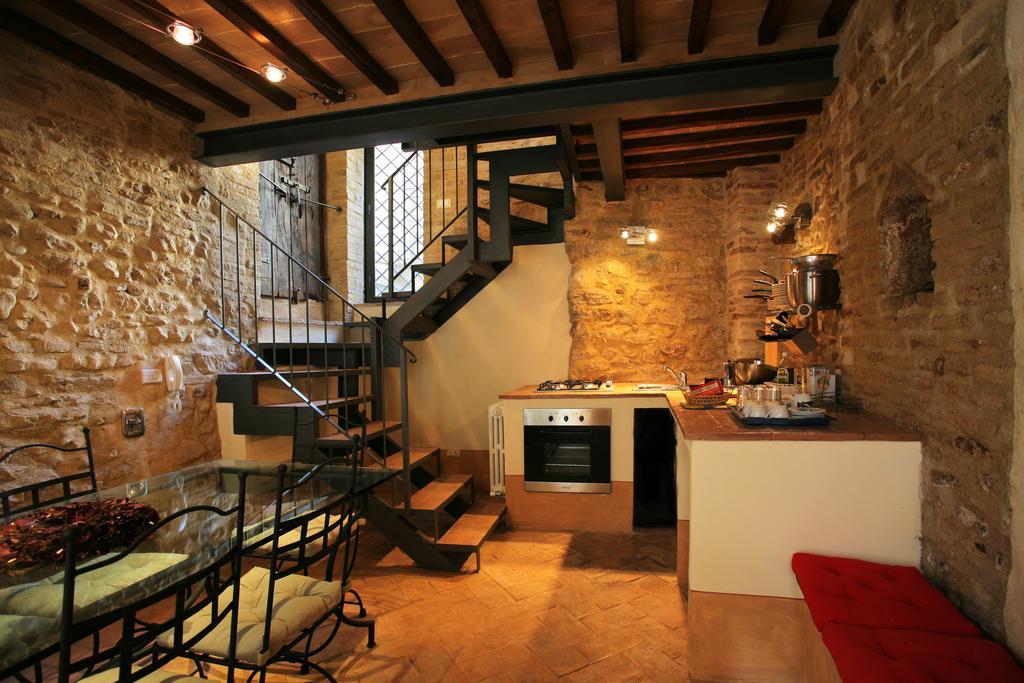 L'Arco Romanico Montefalco Exteriör bild